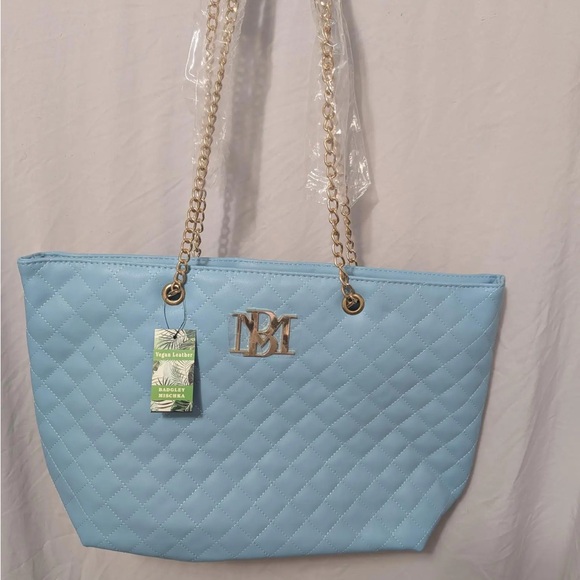 🆕 Badgley Mischka Light Blue Vegan Leather Quilted Tote with Gold Chain Straps - Picture 6 of 6